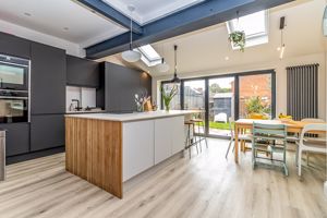 .- click for photo gallery